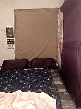 snowbird1117 - Snowbird1117's free webcam