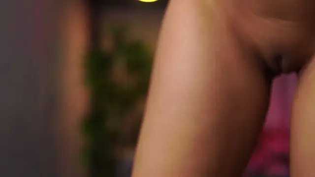 GinaValentinna webcam