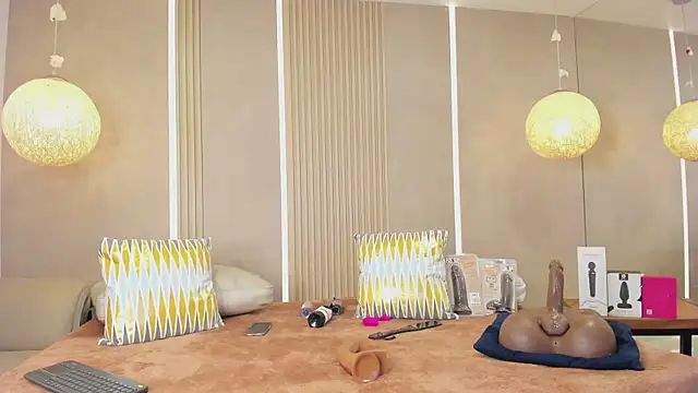 sabrina_shark_ webcam