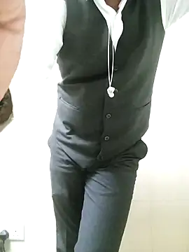 expresshorse (Ask my age) - Big  Milky CUM