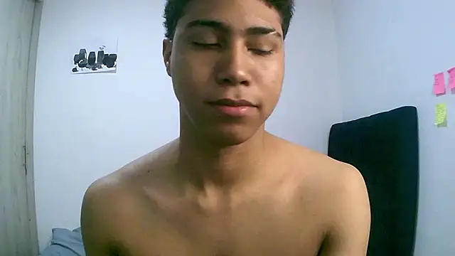 joused_dominic webcam