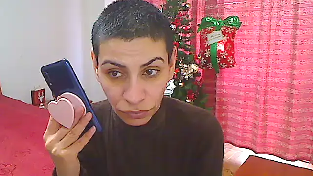 hotSANDRA_STARR webcam