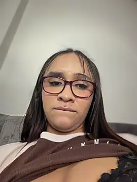 Isabella-Teen webcam