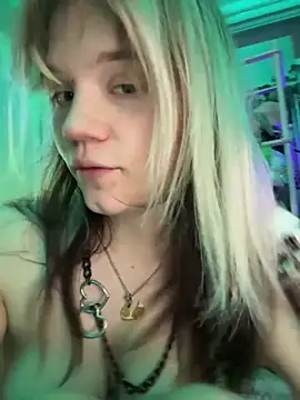 Cutiepiespanks webcam