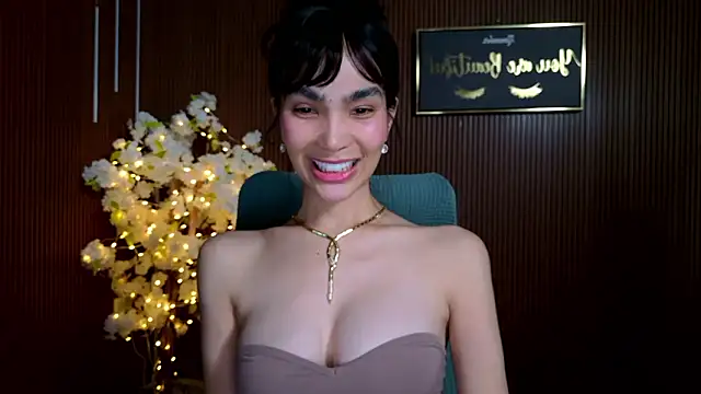 xxforyoureyesonlyxx webcam