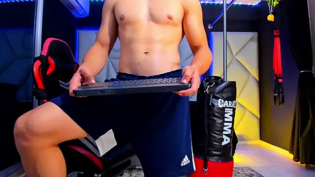 Aydenmiller96 webcam