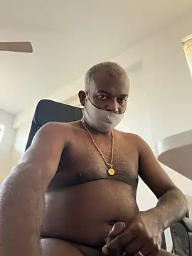 strongguyindia webcam