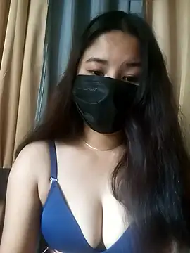 Webcam Model (babyneetu10)  is live.Free join now!