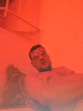 Juanstevan2724 webcam