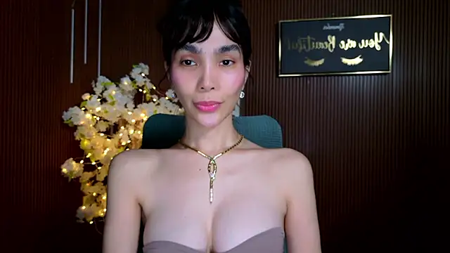 xxforyoureyesonlyxx webcam