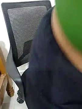 Tamil_aishu09 webcam