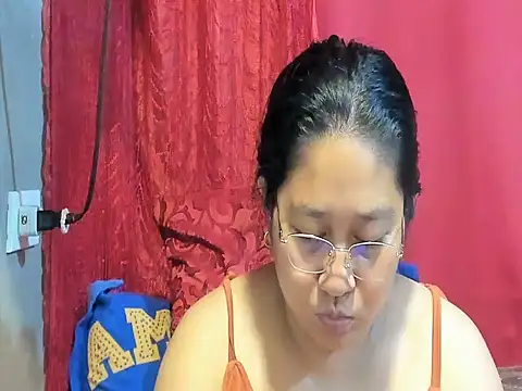 PINAYSUNSHINE38 webcam