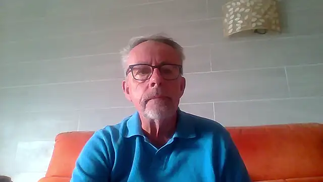 tuggy59 - Tuggy59's free webcam - UK Sex Cams