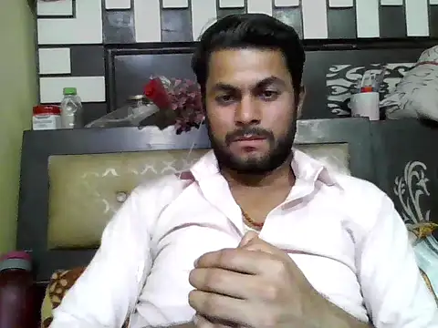 Stubborndesiboy webcam