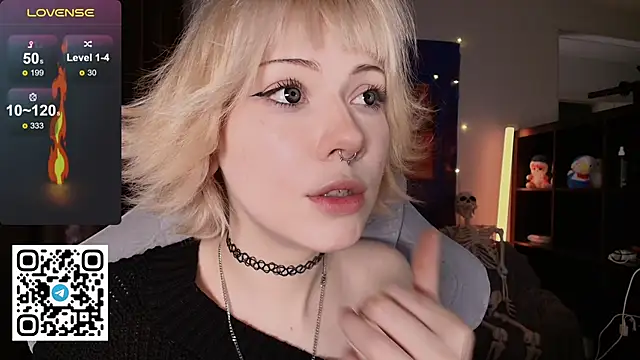 CutieTori webcam