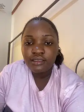 sweet18creamybigpussy webcam