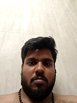 Cute_Big_Hairy_Bear webcam