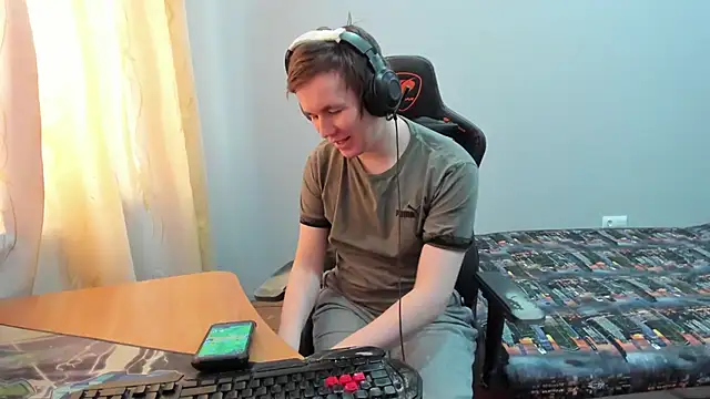 iliaskrislove webcam