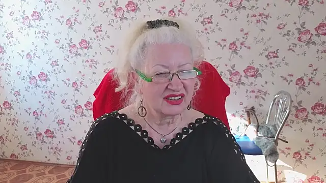 Maya_Mayflower webcam