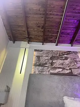 VioletaMaddox webcam