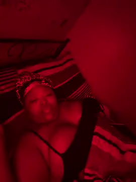 Chocolatebunnyxx96 webcam