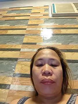 squirtshantal webcam