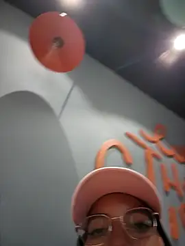 SheenaBrooke live cam