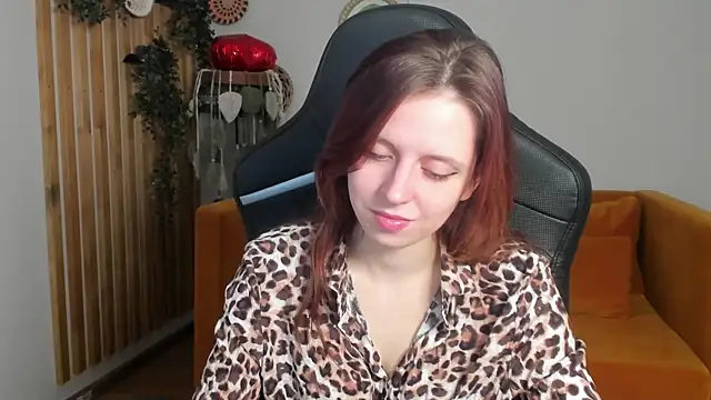 freyavey - FreyaVey's free webcam - UK Sex Cams