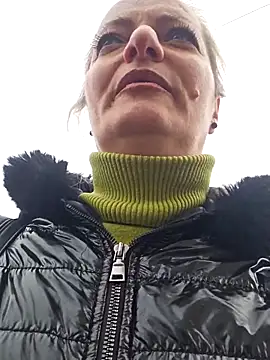 ladytouch - LadyTouch's free webcam - UK Sex Cams