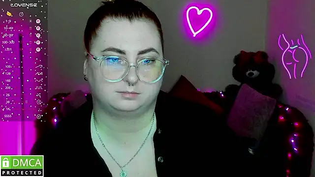 Alicia_love00 webcam