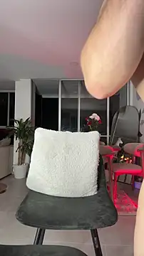 Valenthino_Salvatore webcam