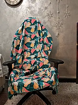 AvaSquirtMilf webcam