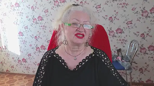 Maya_Mayflower webcam