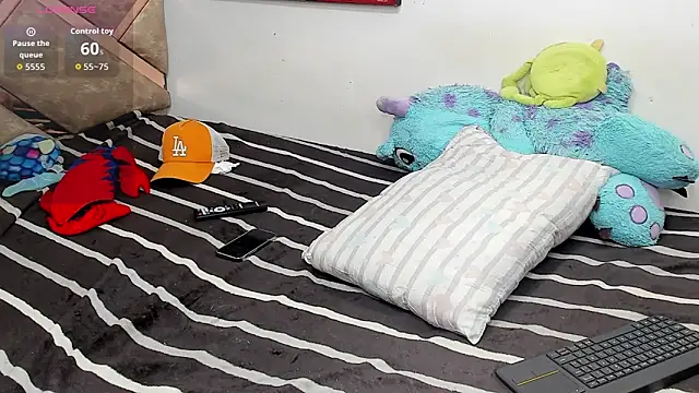 logan_smith02 webcam