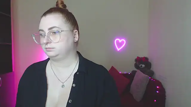 Alicia_love00 webcam