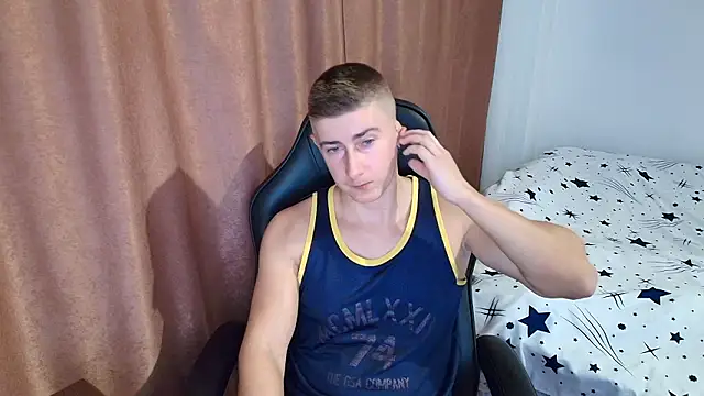 TodMuscle9 webcam
