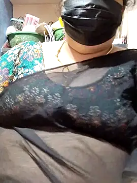 tamilthanushri webcam