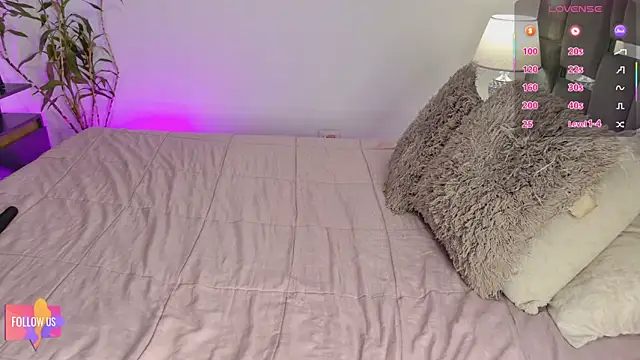 Alexawhiittee webcam