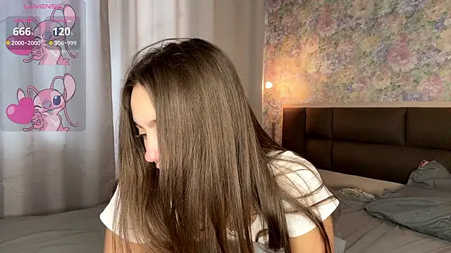 adult sex cam LoraDavi