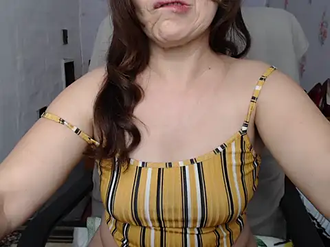 KittyyLaBeauty webcam