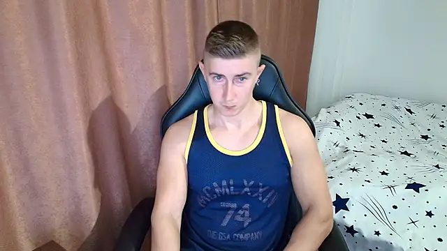 todmuscle9 - TodMuscle9's free webcam - UK Sex Cams