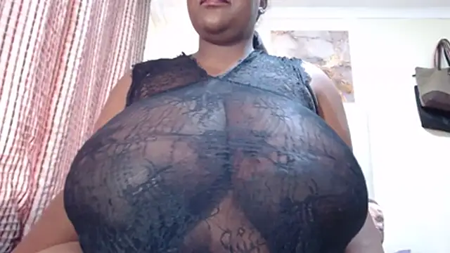 CHOCOLATEDARKBUSTYX webcam