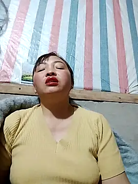 minkine022 - Minkine022's free webcam