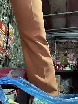 yanina120 - YANINA120's free webcam - UK Sex Cams