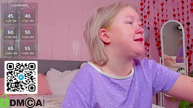 Sara_Robinson webcam