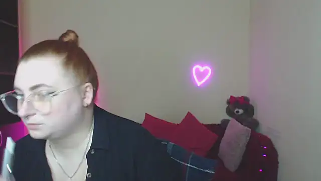 Alicia_love00 webcam