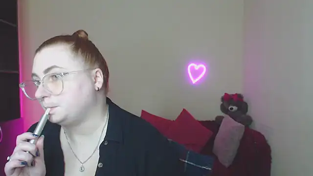 Alicia_love00 webcam