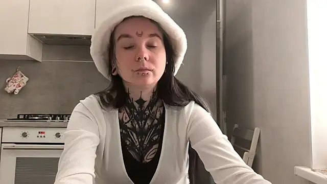 HighelikeGirl webcam