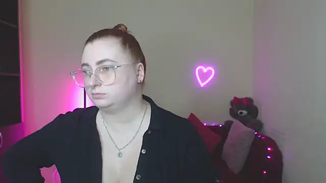 Alicia_love00 webcam