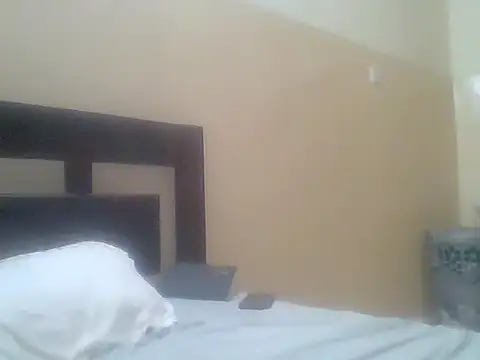 Pretty_ellahh webcam